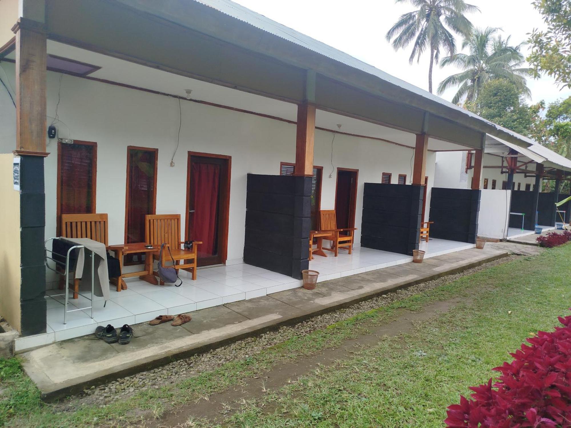 Tatasya Homestay Senaru Exterior foto